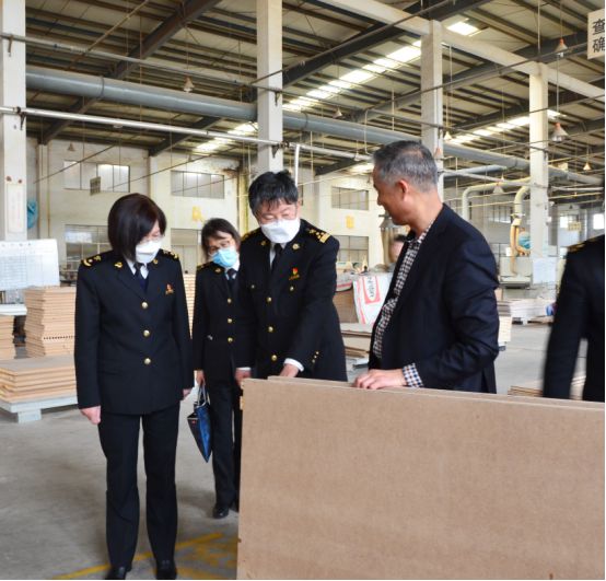 金豐定制家居│吳江海關關長馬紅蘭一行蒞臨調研指導